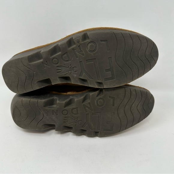 Fly London Phil Chelsea Wedge Ankle Boots - Picture 8 of 9